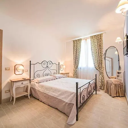 Deni Villa